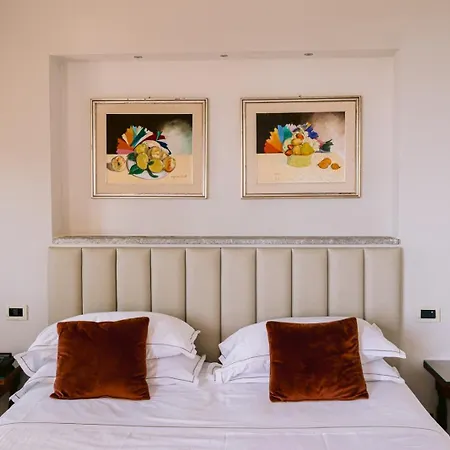 Hotel Villa Paradiso Taormina Esterno foto