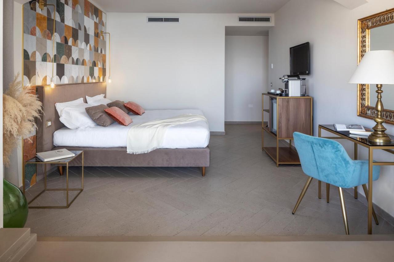Hotel Paradiso
