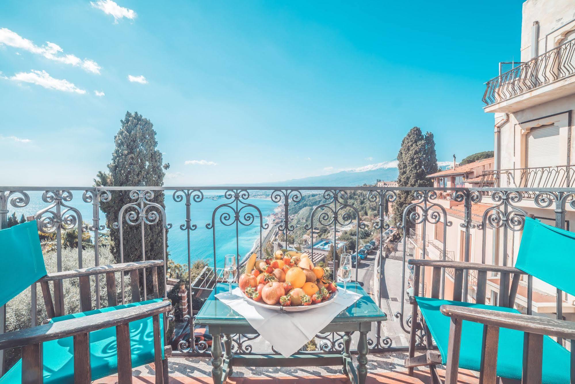 Paradiso Hotel